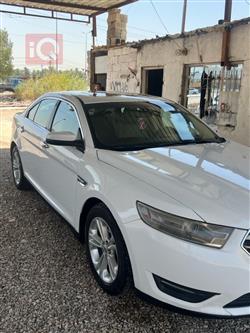 Ford Taurus